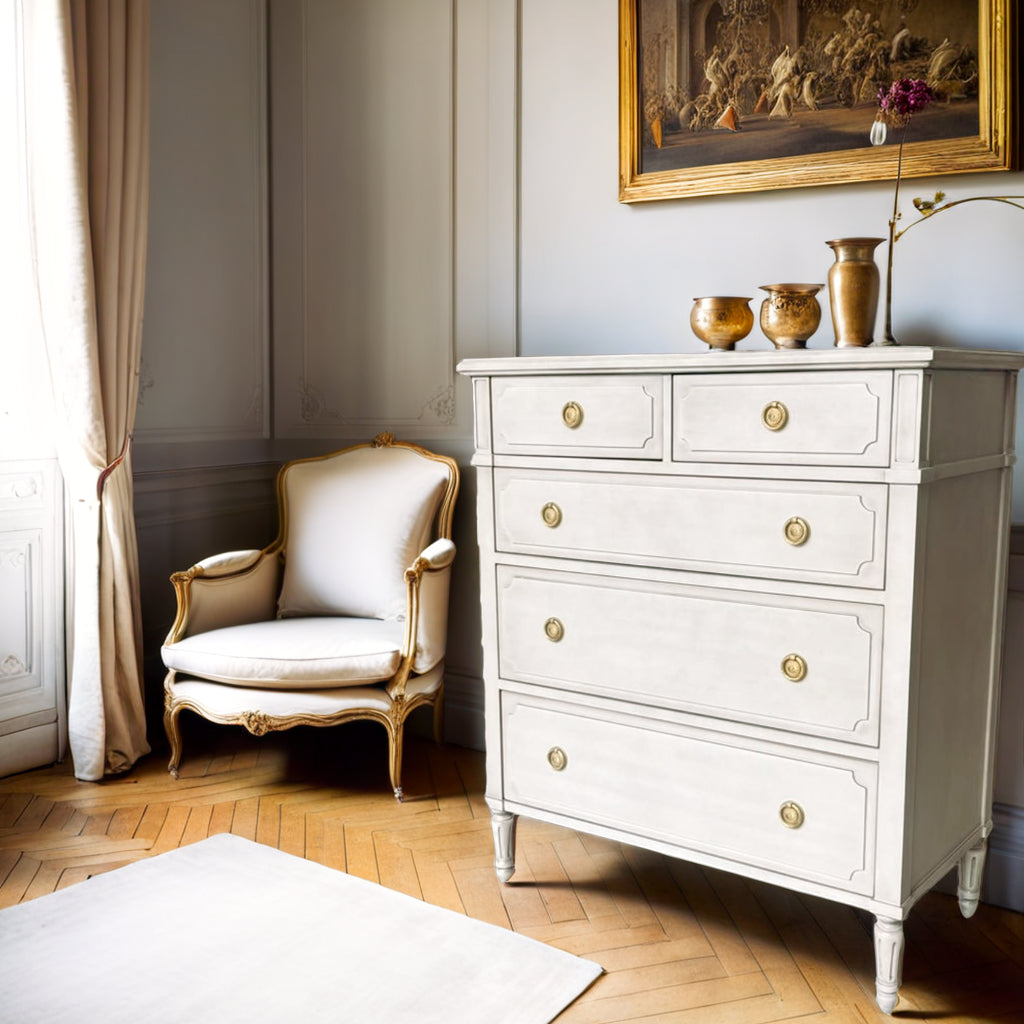 Furniture - The Amandine Dresser