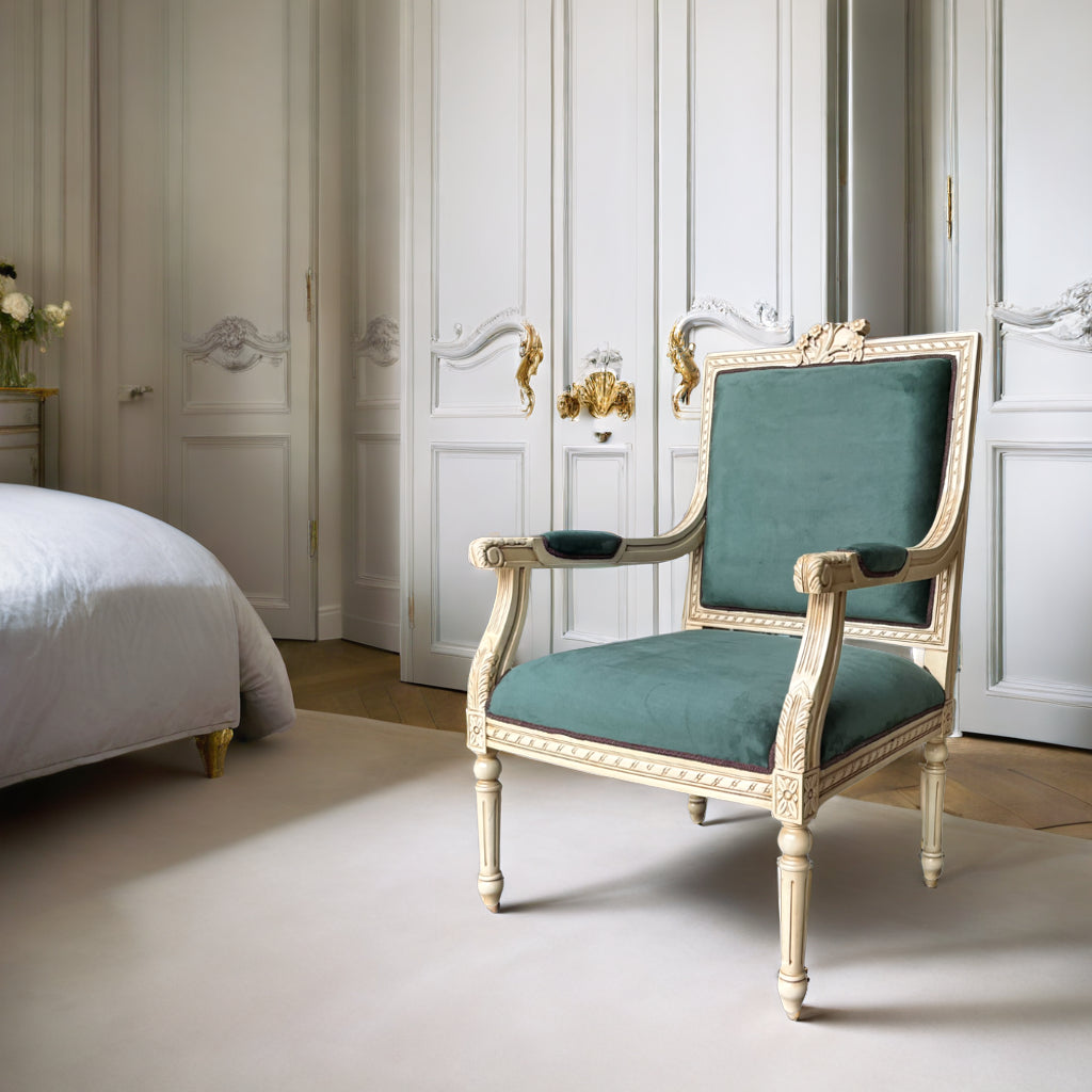Furniture - The Élise Armchair (Ivy Velvet)