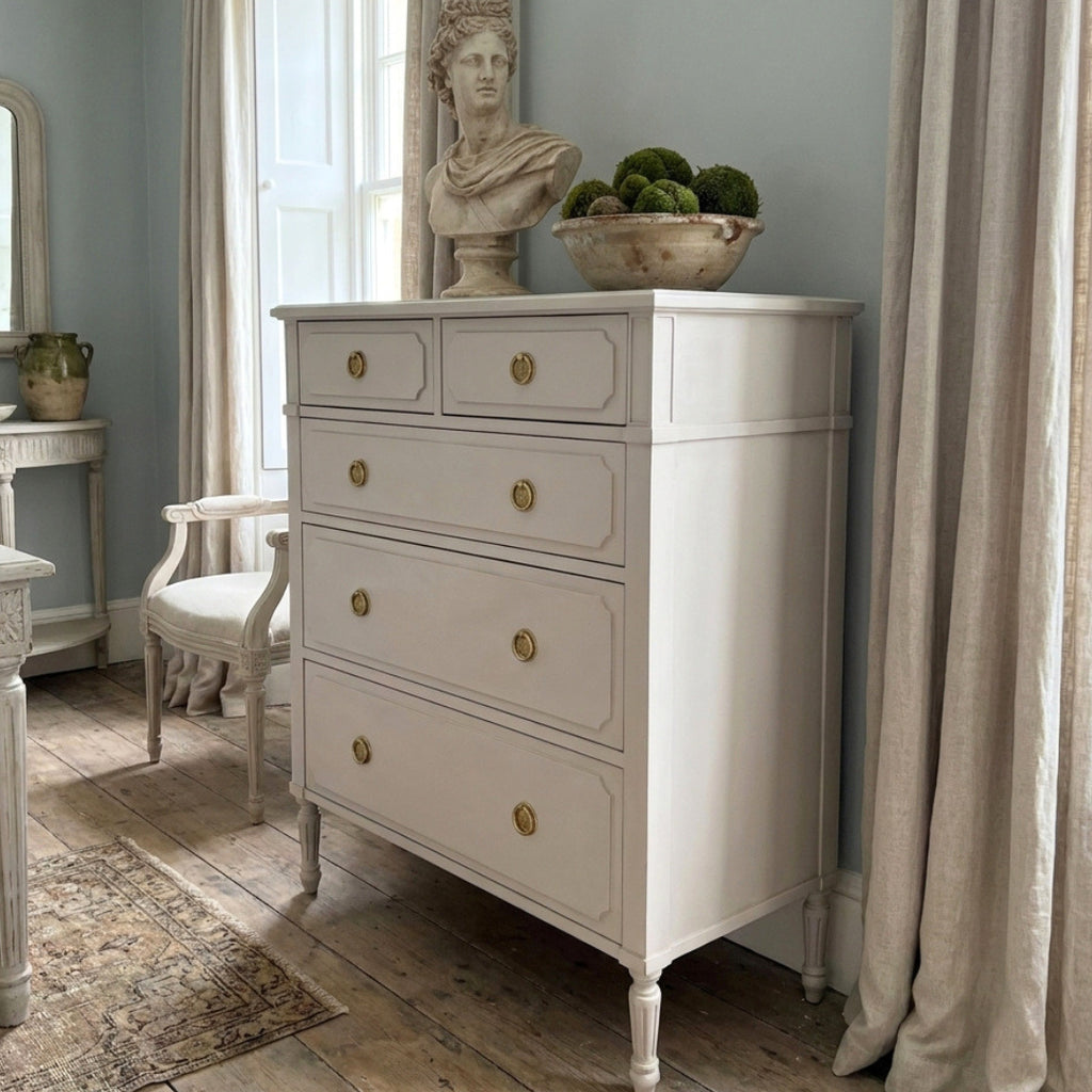 The Amandine Dresser The Amandine Dresser