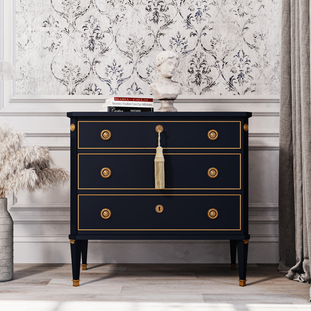 Gustavian Dresser-Manoir